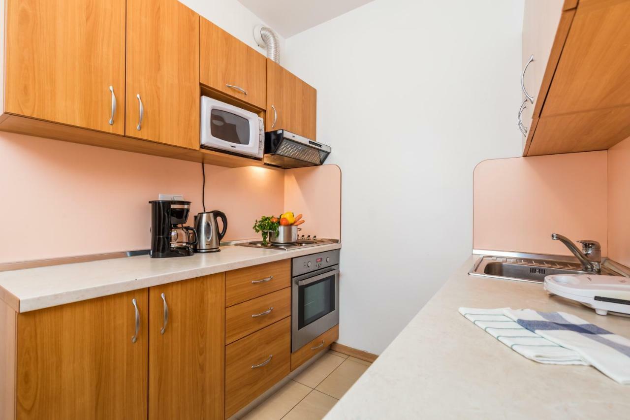 Villas Kampor Екстериор снимка