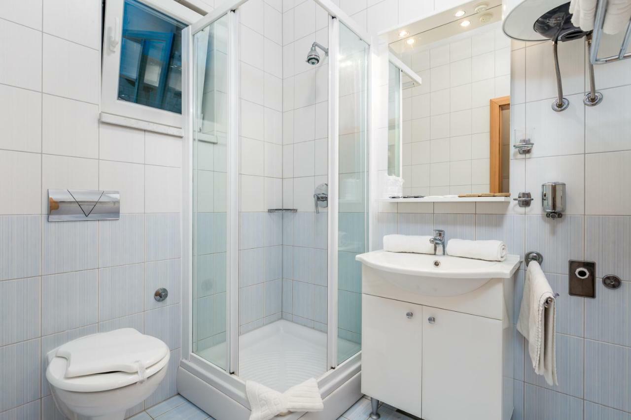 Villas Kampor Екстериор снимка