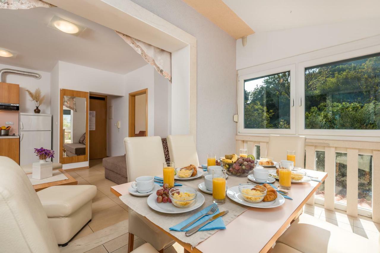 Villas Kampor Екстериор снимка